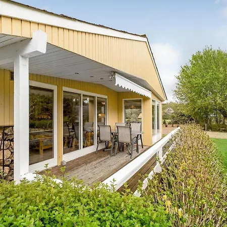 4 Bedroom Gorgeous In
